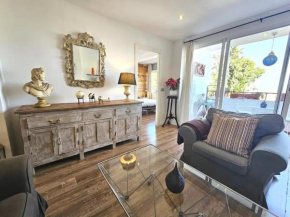 Pass the keys ORIGINAL APARTMENT IN STRATEGIC AREA